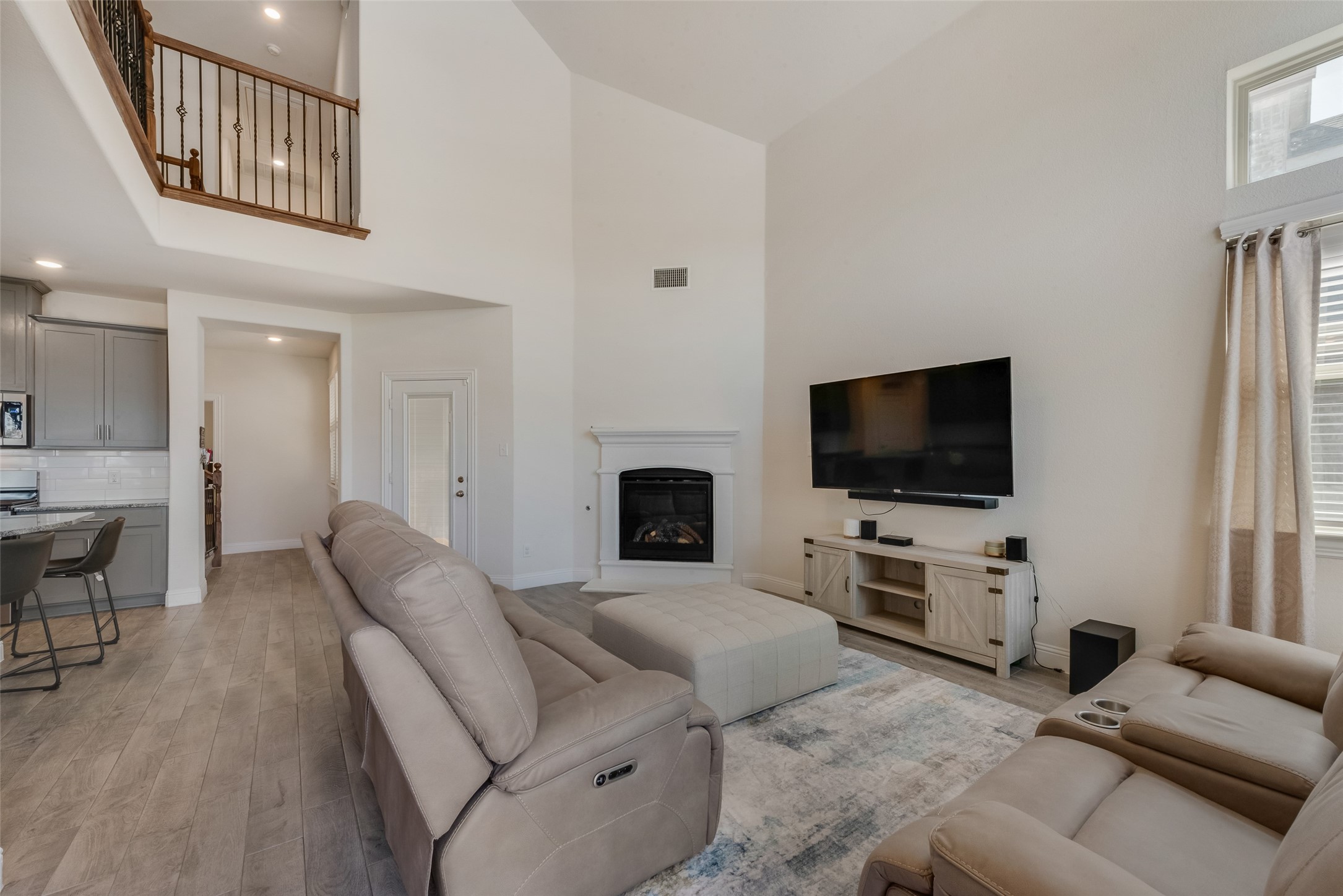 7424 Cottonwood Hollow Trail , Little Elm, TX, 76227 | 20879604 | Realty Texas LLC