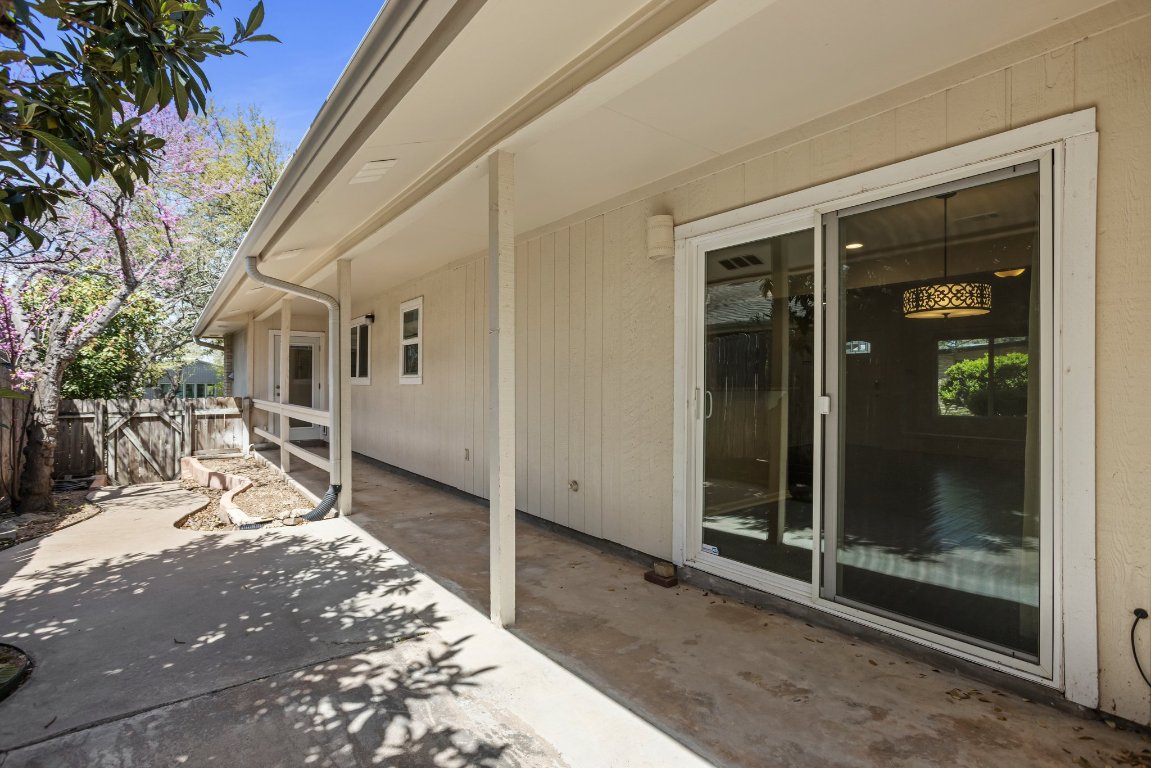 8709 Westover Club Drive A , Austin, TX, 78759 | 6099149 | Realty Texas LLC