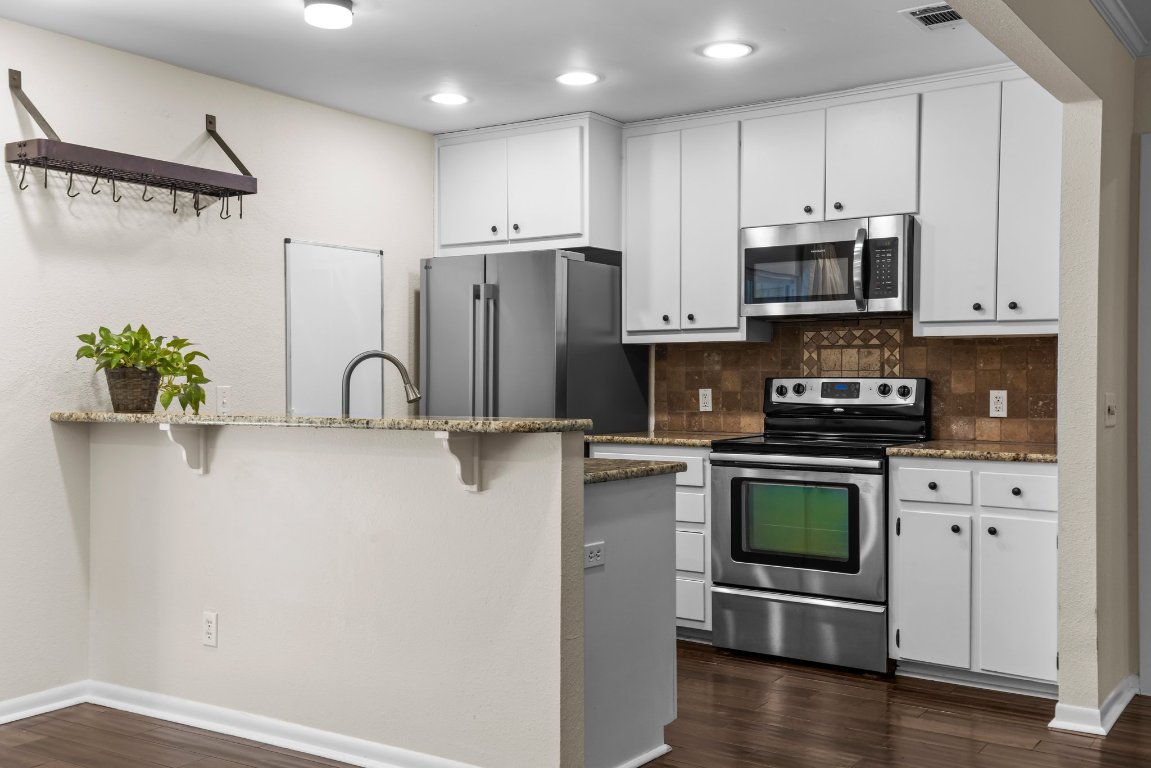 8709 Westover Club Drive A , Austin, TX, 78759 | 6099149 | Realty Texas LLC