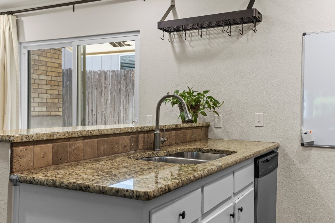 8709 Westover Club Drive A , Austin, TX, 78759 | 6099149 | Realty Texas LLC