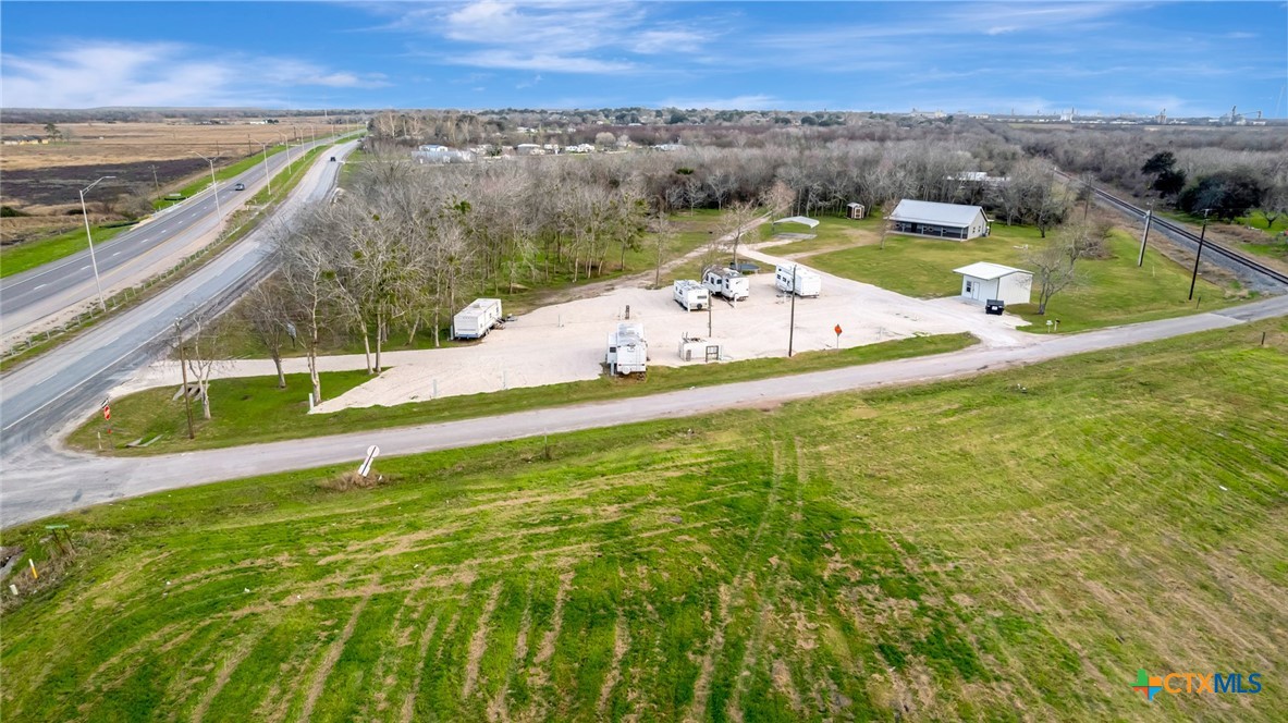 52 N Old Bloomington Road , Victoria, TX, 77905 | 574050 | Realty Texas LLC