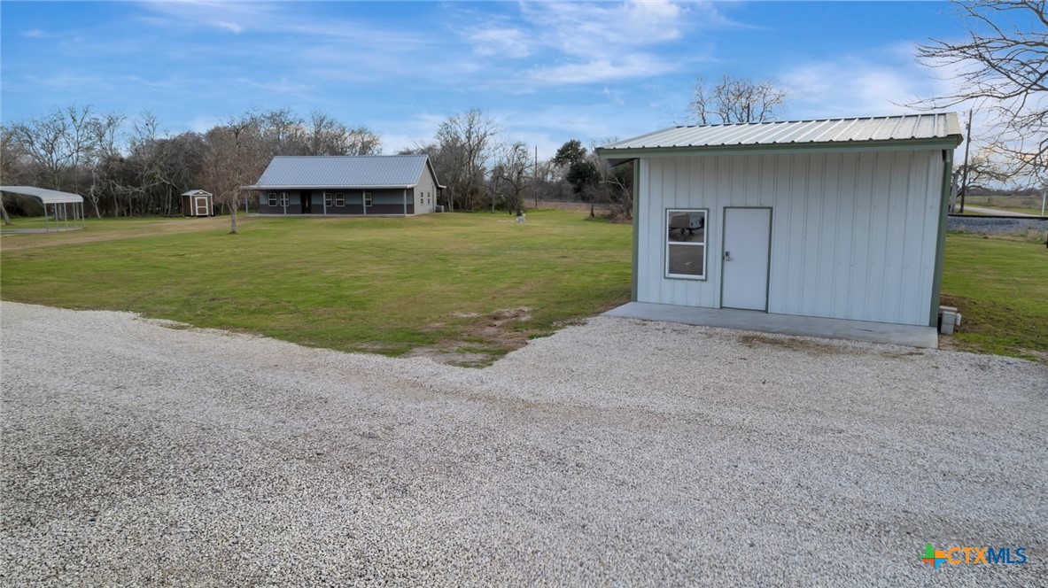 52 N Old Bloomington Road , Victoria, TX, 77905 | 574050 | Realty Texas LLC