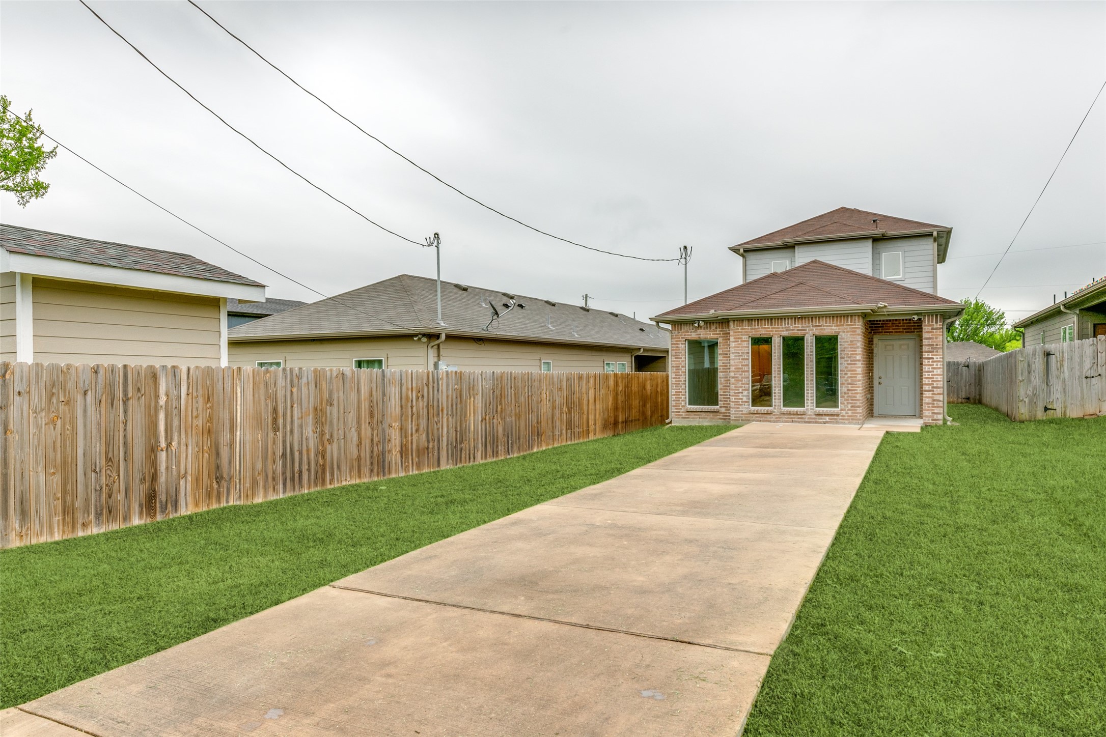2726 Camel Court , Dallas, TX, 75241 | 20879907 | Realty Texas LLC