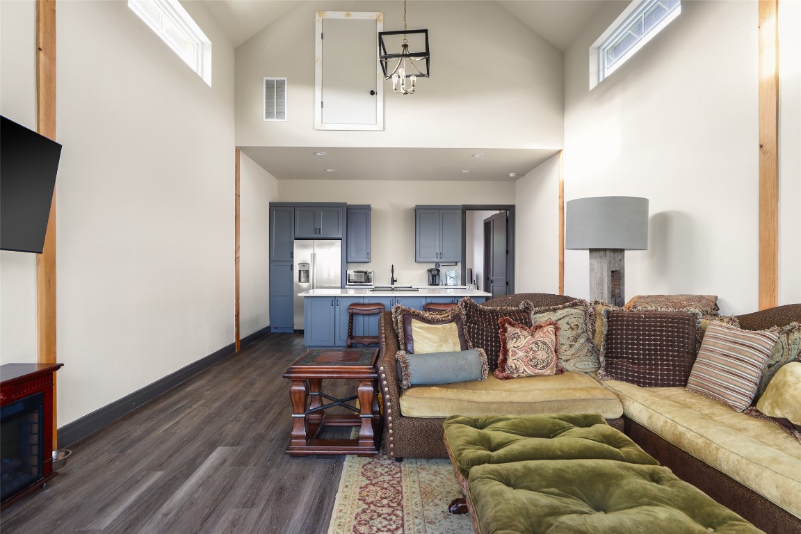15608 Mary Street , Volente, TX, 78641 | 5743083 | Realty Texas LLC