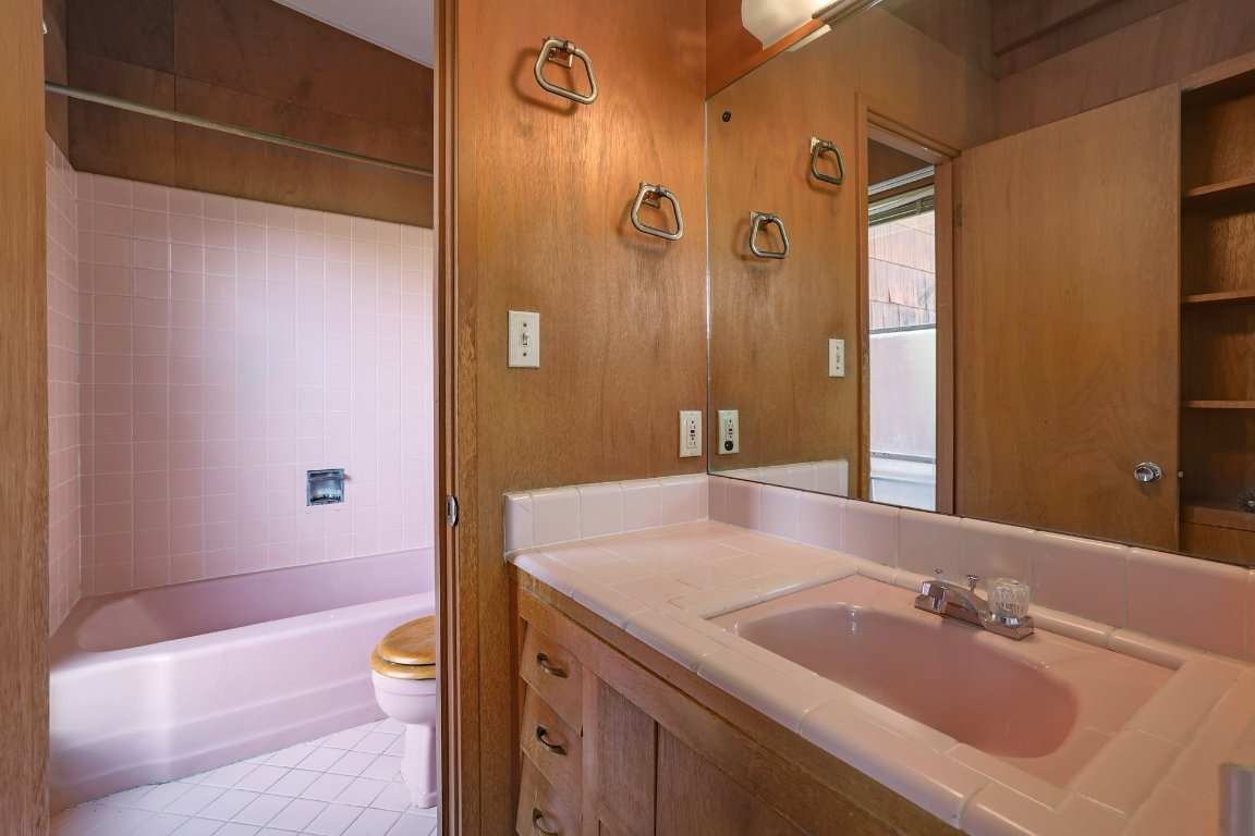 2005 Dexter Street , Austin, TX, 78704 | 6875515 | Realty Texas LLC