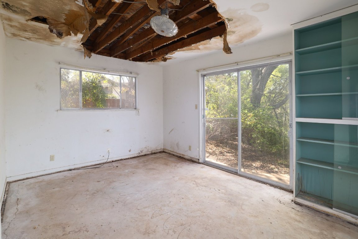 2005 Dexter Street , Austin, TX, 78704 | 6875515 | Realty Texas LLC