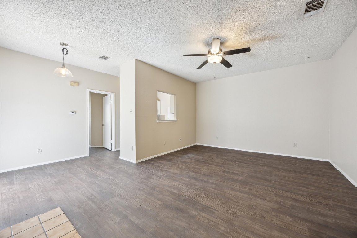 700 Rollingway Drive A , Round Rock, TX, 78681 | 7186783 | Realty Texas LLC
