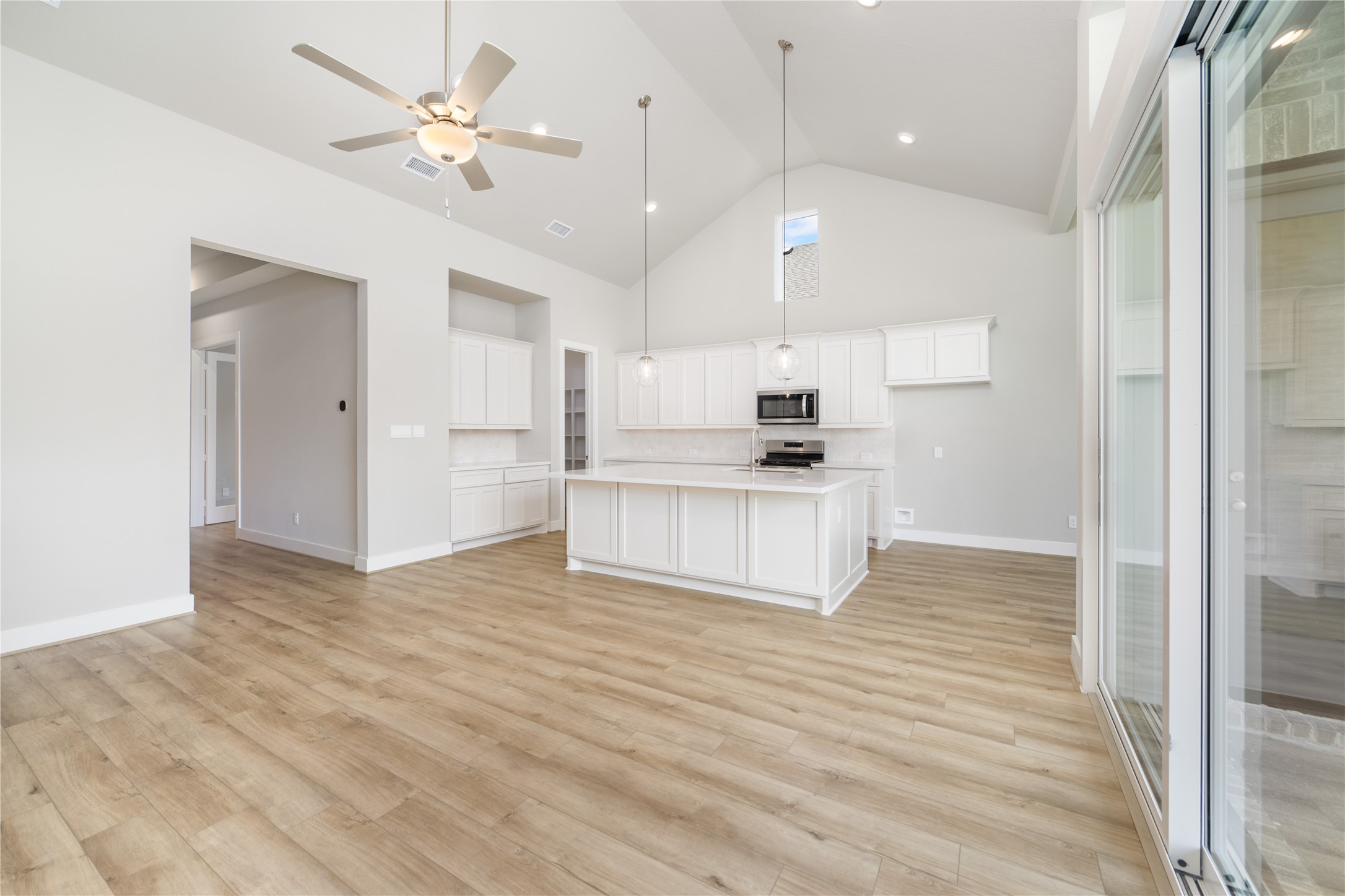 10230 Bison Drive , Iowa Colony, TX, 77578 | 6250648 | Realty Texas LLC