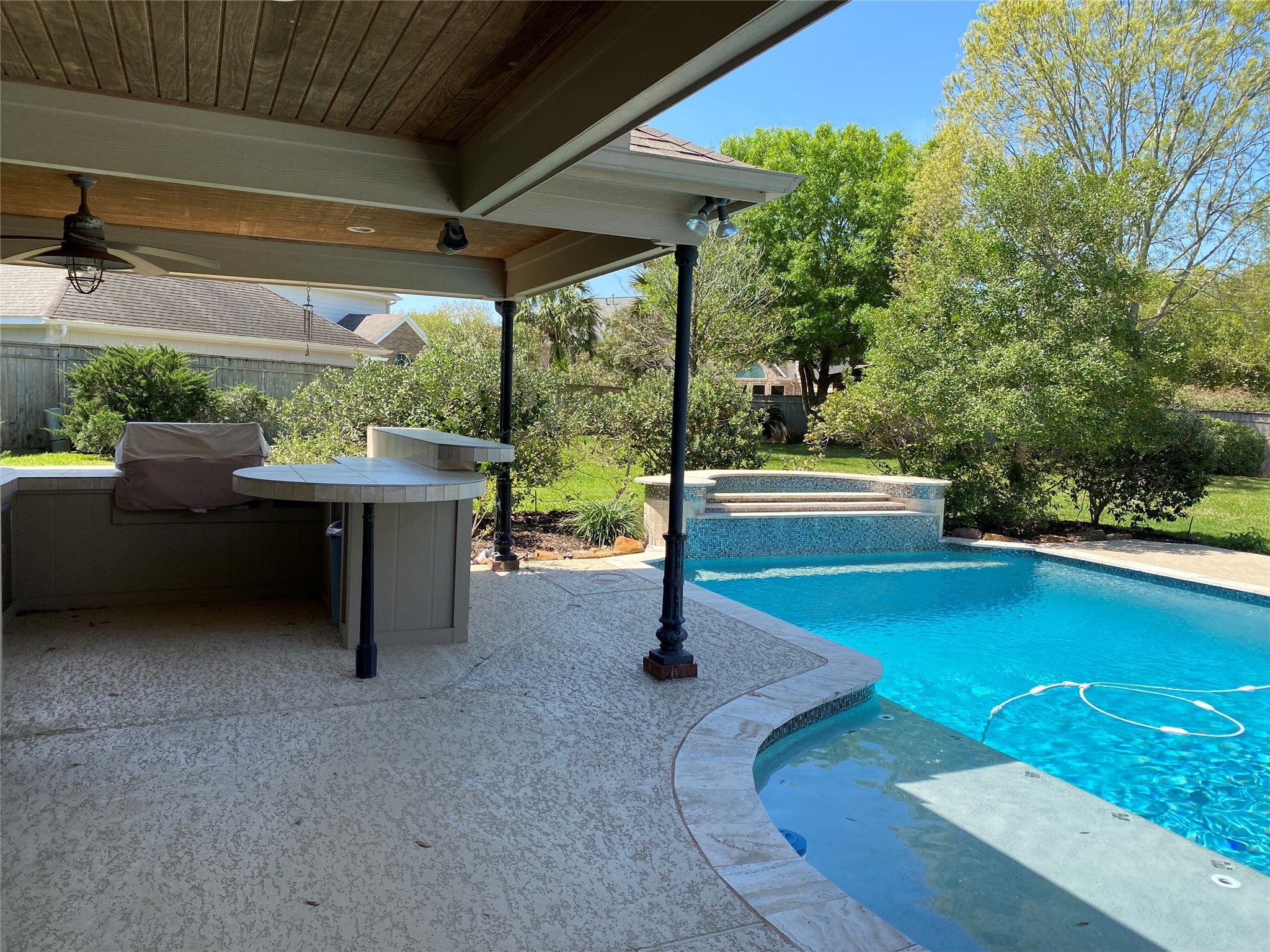 2 Lawton Circle , Sugar Land, TX, 77479 | 88818150 | Realty Texas LLC