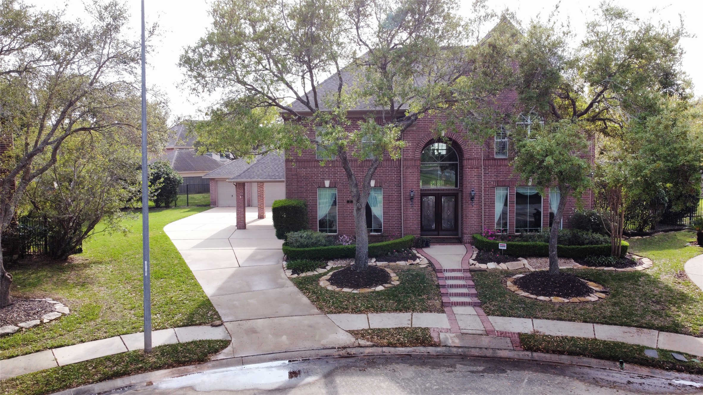 2 Lawton Circle , Sugar Land, TX, 77479 | 88818150 | Realty Texas LLC