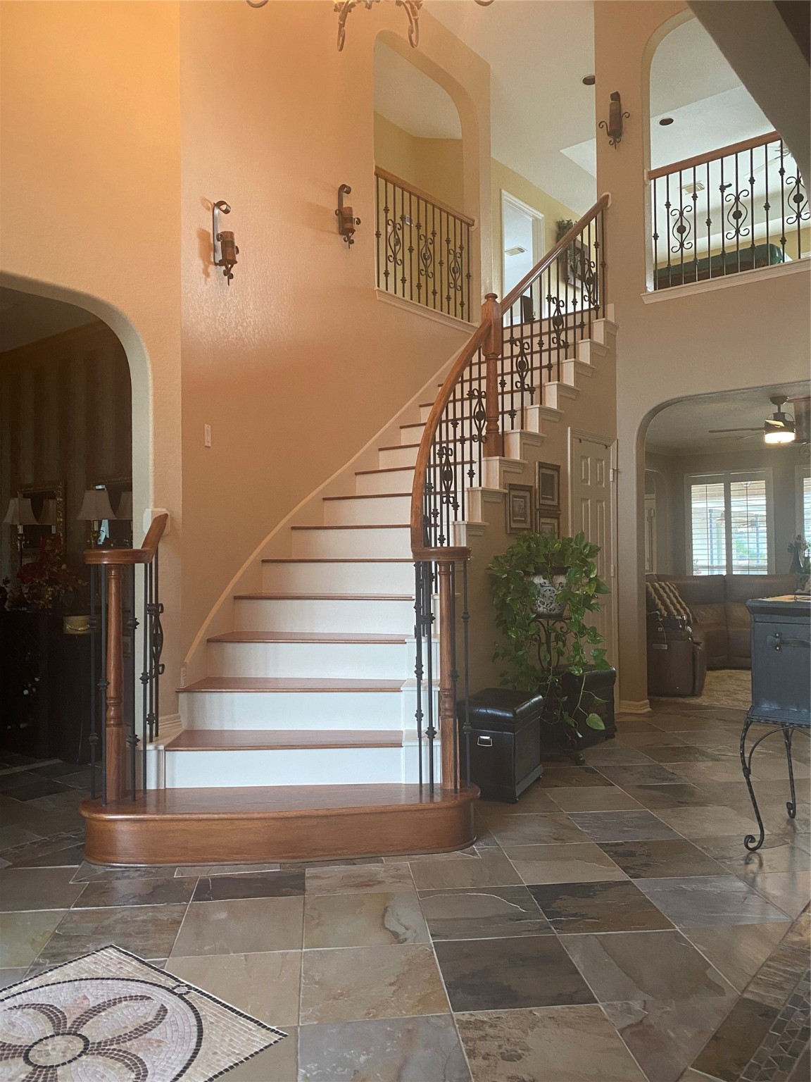 2 Lawton Circle , Sugar Land, TX, 77479 | 88818150 | Realty Texas LLC