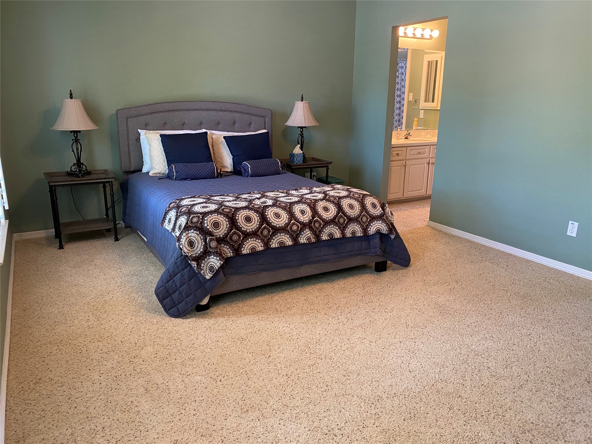 2 Lawton Circle , Sugar Land, TX, 77479 | 88818150 | Realty Texas LLC