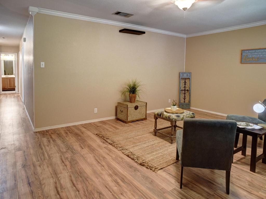 408 N Lori Circle , Bastrop, TX, 78602 | 2845408 | Realty Texas LLC