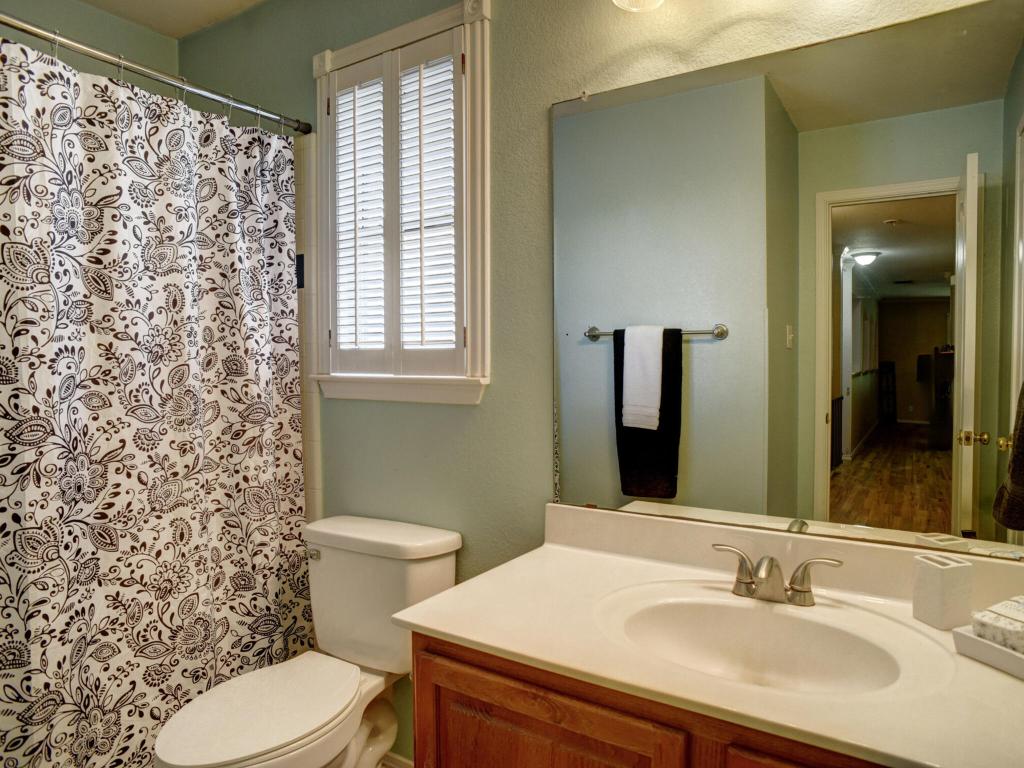 408 N Lori Circle , Bastrop, TX, 78602 | 2845408 | Realty Texas LLC