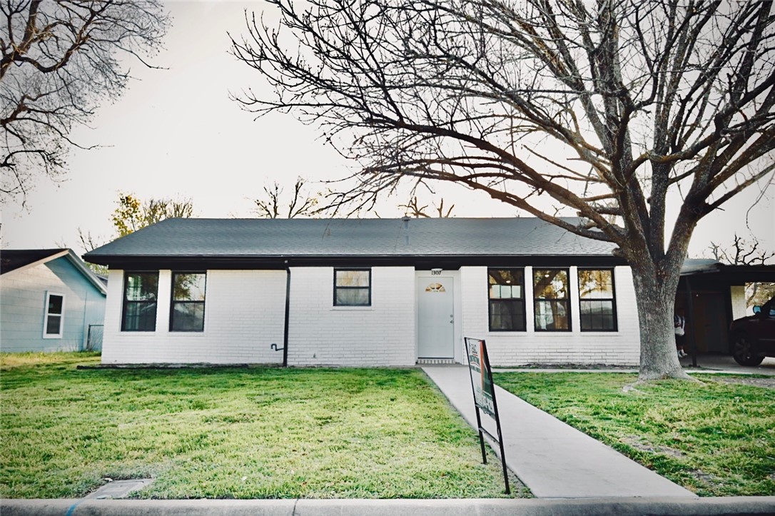For Sale: 1307 Higgins Street Blog Image Banner