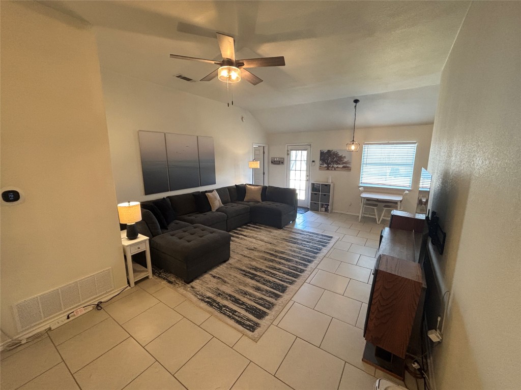 224 Amber Lane , Jarrell, TX, 76537 | 2222906 | Realty Texas LLC