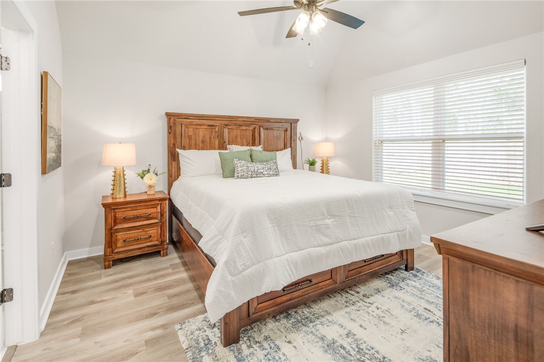 1606 Briscoe Manor Court , College Station, TX, 77845 | 25003727 | Realty Texas LLC