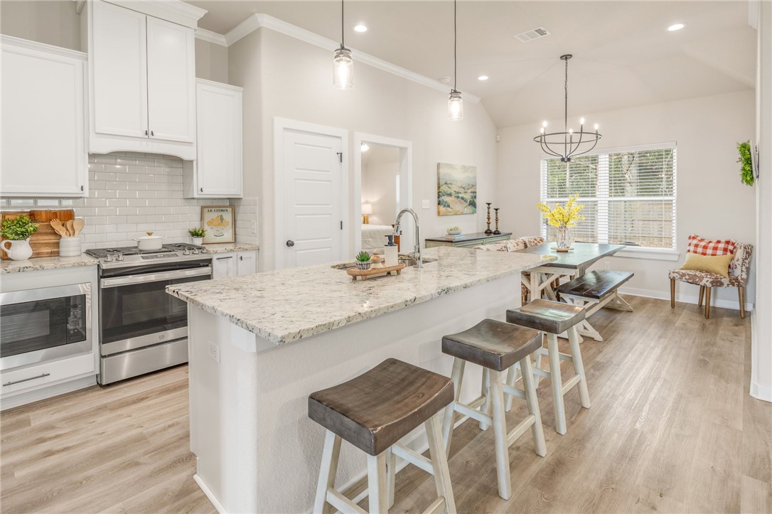 1606 Briscoe Manor Court , College Station, TX, 77845 | 25003727 | Realty Texas LLC