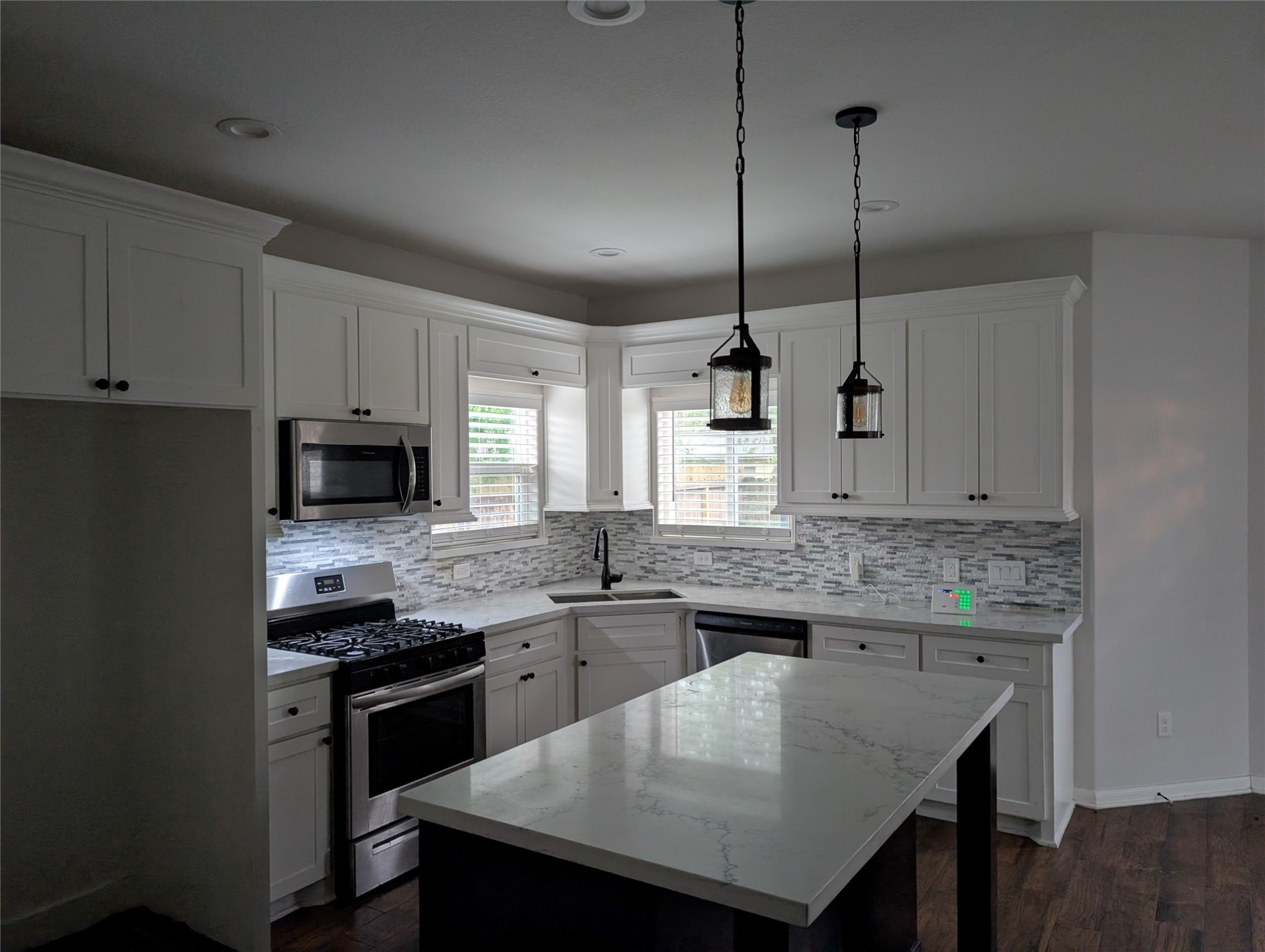 5415 Thrush , Houston, TX, 77033 | 65348120 | Realty Texas LLC