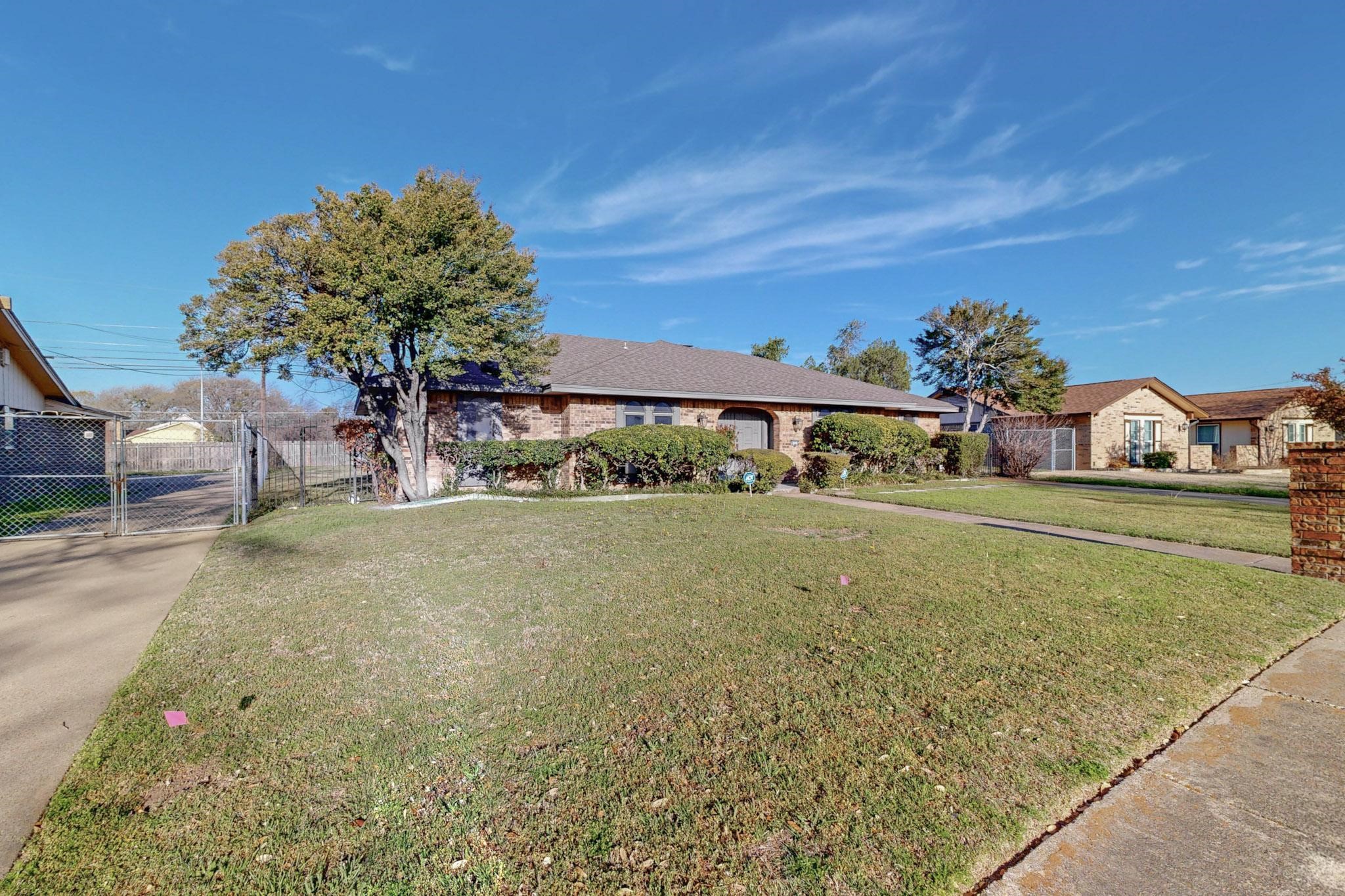 6529 Braddock Place , Dallas, TX, 75232 | 20882451 | Realty Texas LLC
