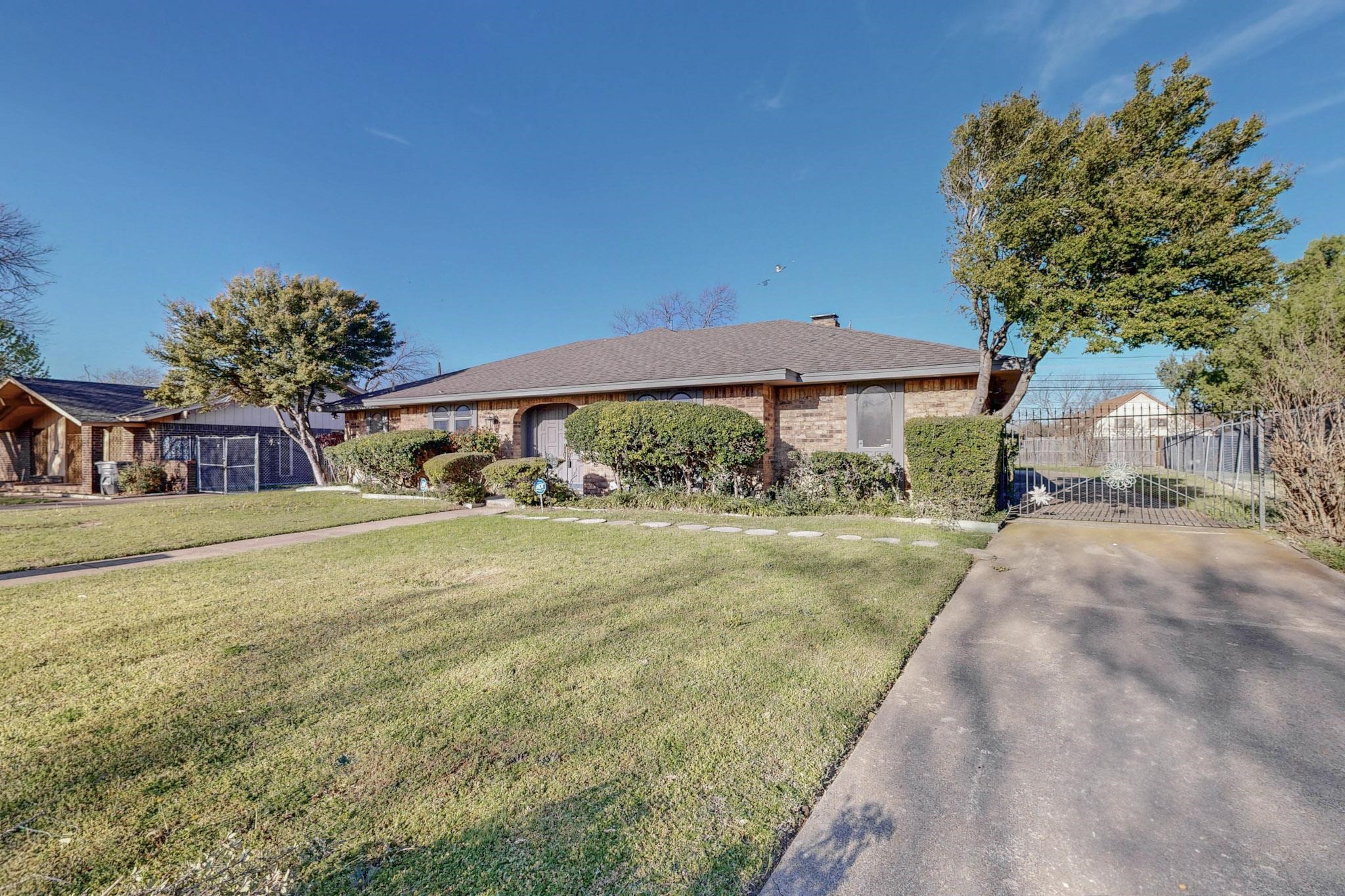 6529 Braddock Place , Dallas, TX, 75232 | 20882451 | Realty Texas LLC