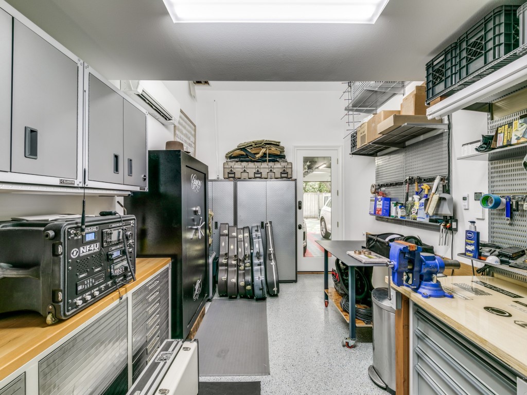 3625 Caruth Boulevard , University Park, TX, 75225 | 20879717 | Realty Texas LLC