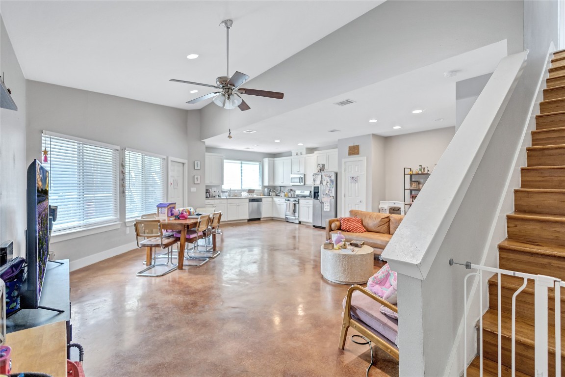 3309 Thomas Kincheon Street , Austin, TX, 78745 | 3513400 | Realty Texas LLC