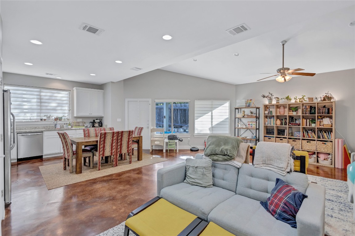 3309 Thomas Kincheon Street , Austin, TX, 78745 | 3513400 | Realty Texas LLC