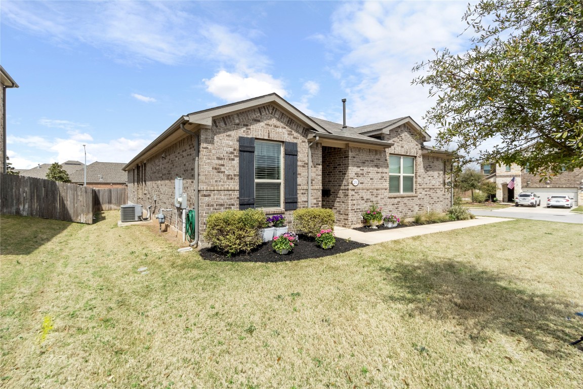 2954 Barbed Wire Street , Round Rock, TX, 78664 | 5418850 | Realty Texas LLC