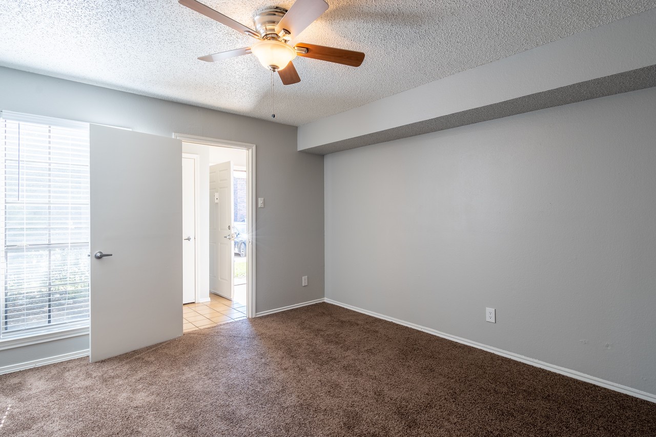 8383 La Prada Drive , Dallas, TX, 75228 | 20879360 | Realty Texas LLC