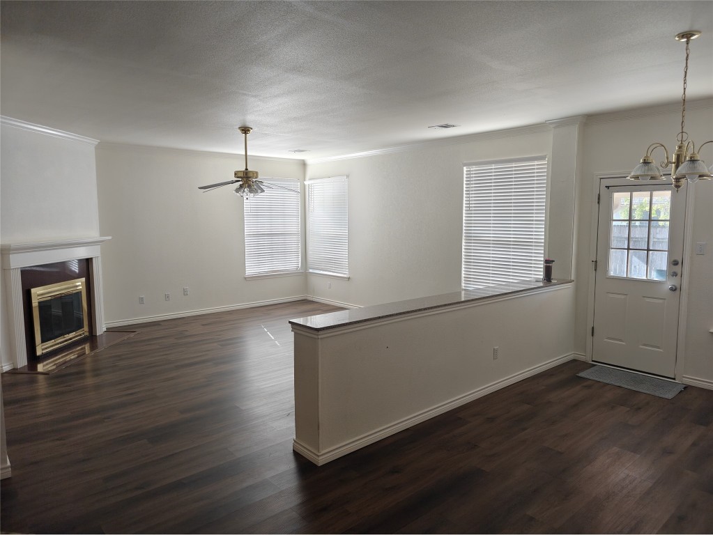 1105 W Black Locust Drive , Pflugerville, TX, 78660 | 2413984 | Realty Texas LLC