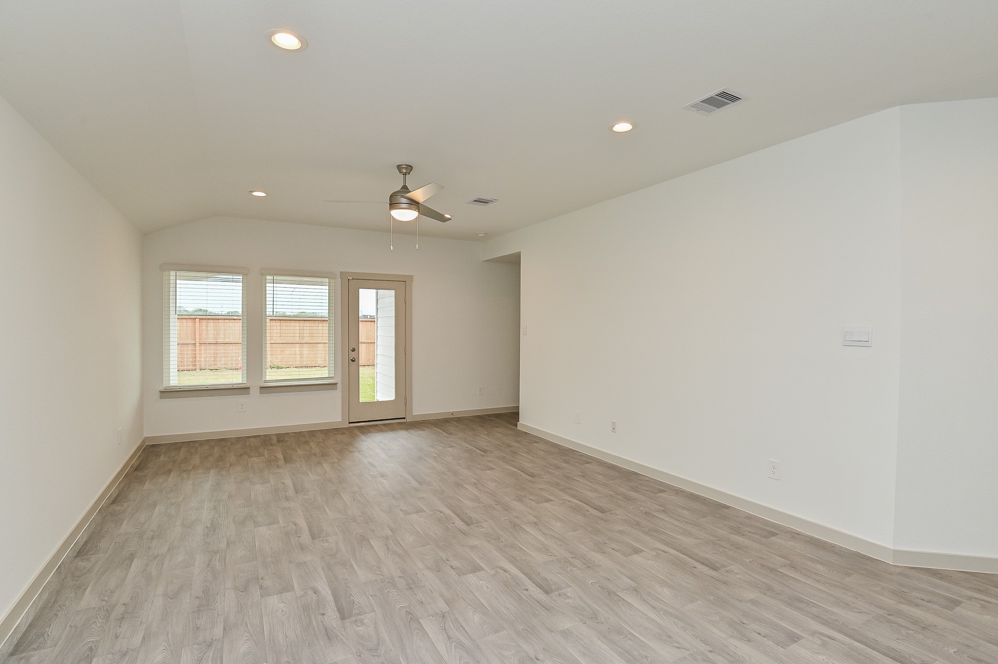 3015 Stamford Hill Lane , Houston, TX, 77047 | 89653258 | Realty Texas LLC