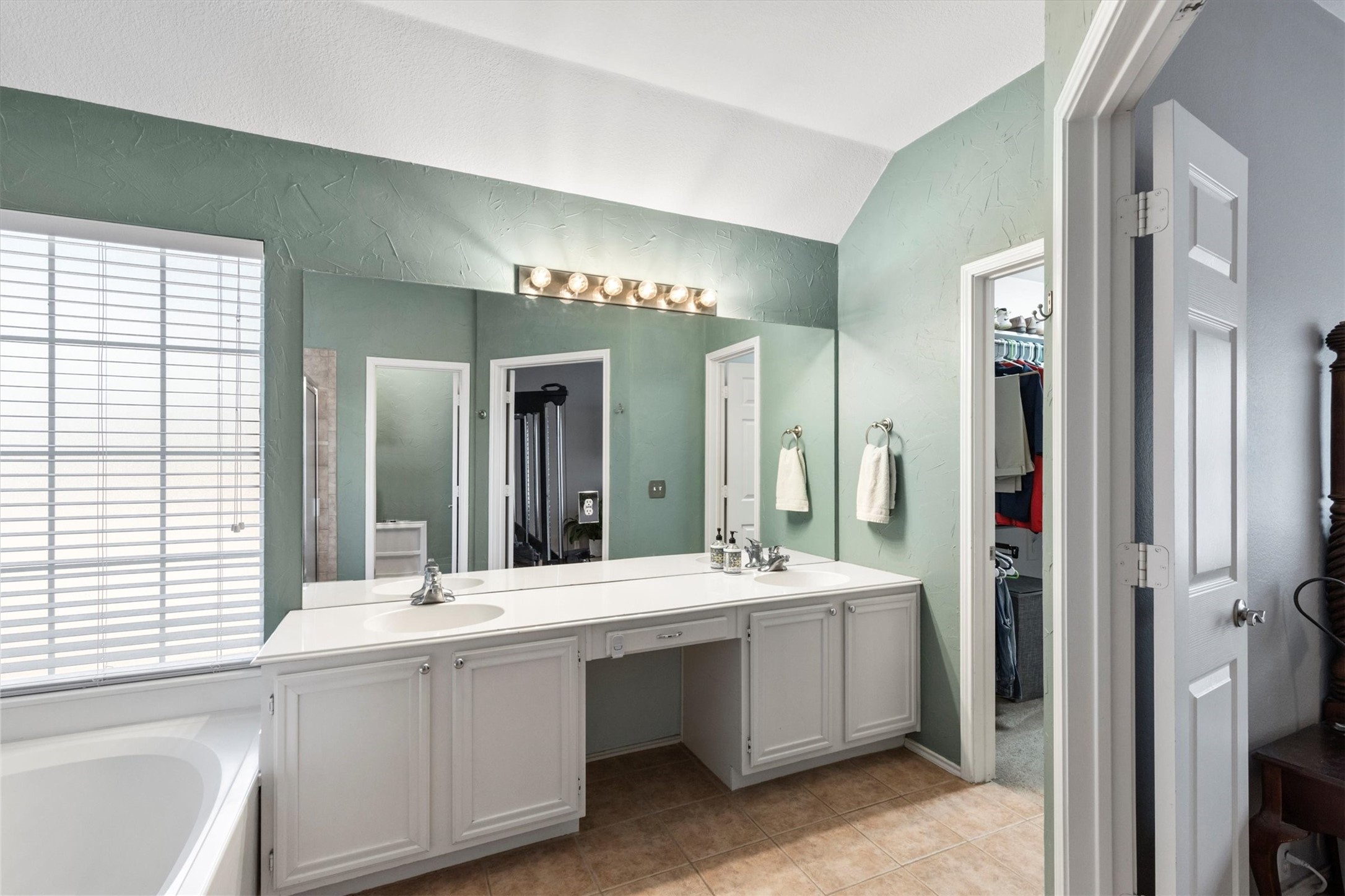 4700 Bear Run Drive , Plano, TX, 75093 | 20883203 | Realty Texas LLC