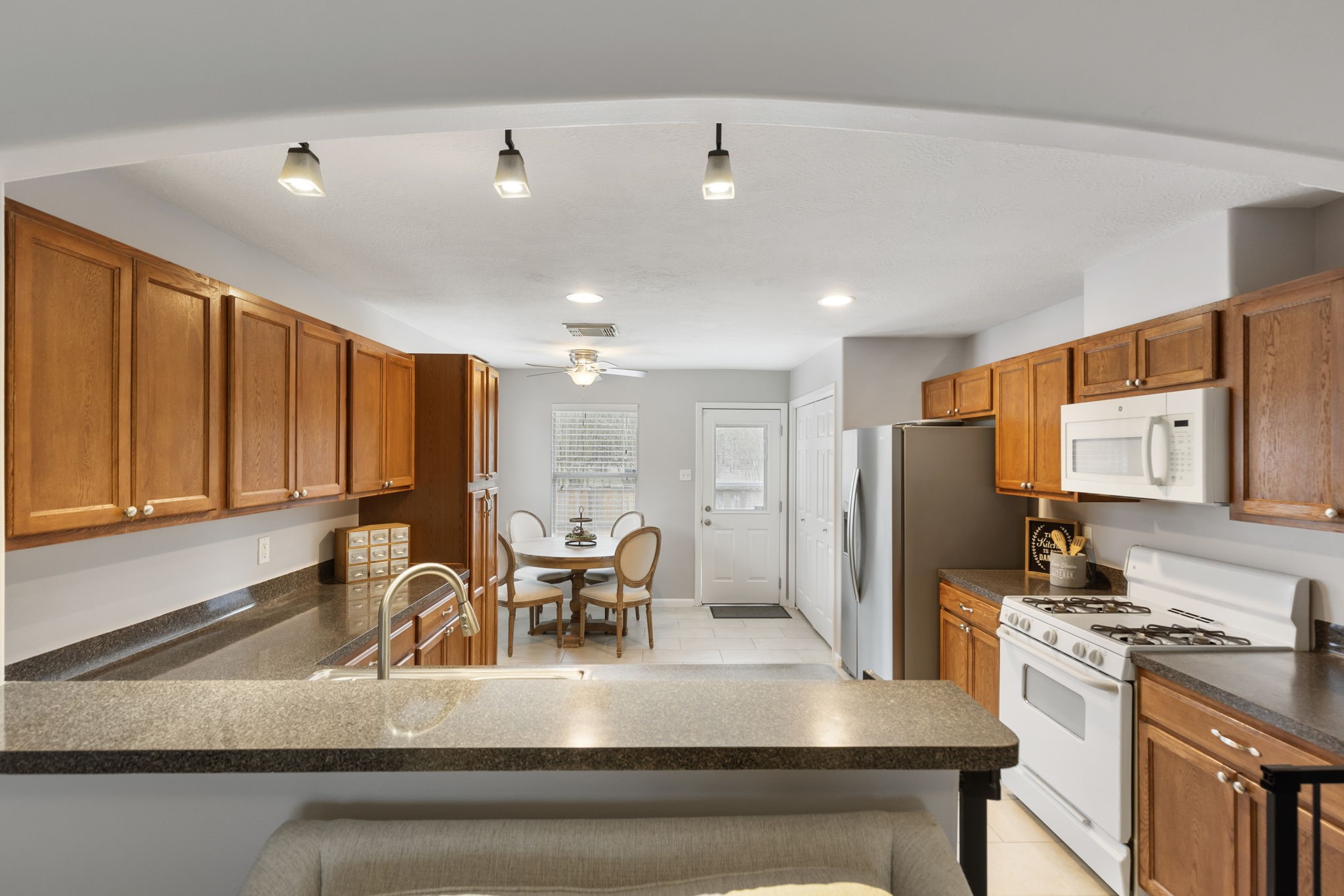 15507 Forest Creek Farms Drive , Cypress, TX, 77429 | 93778075 | Realty Texas LLC