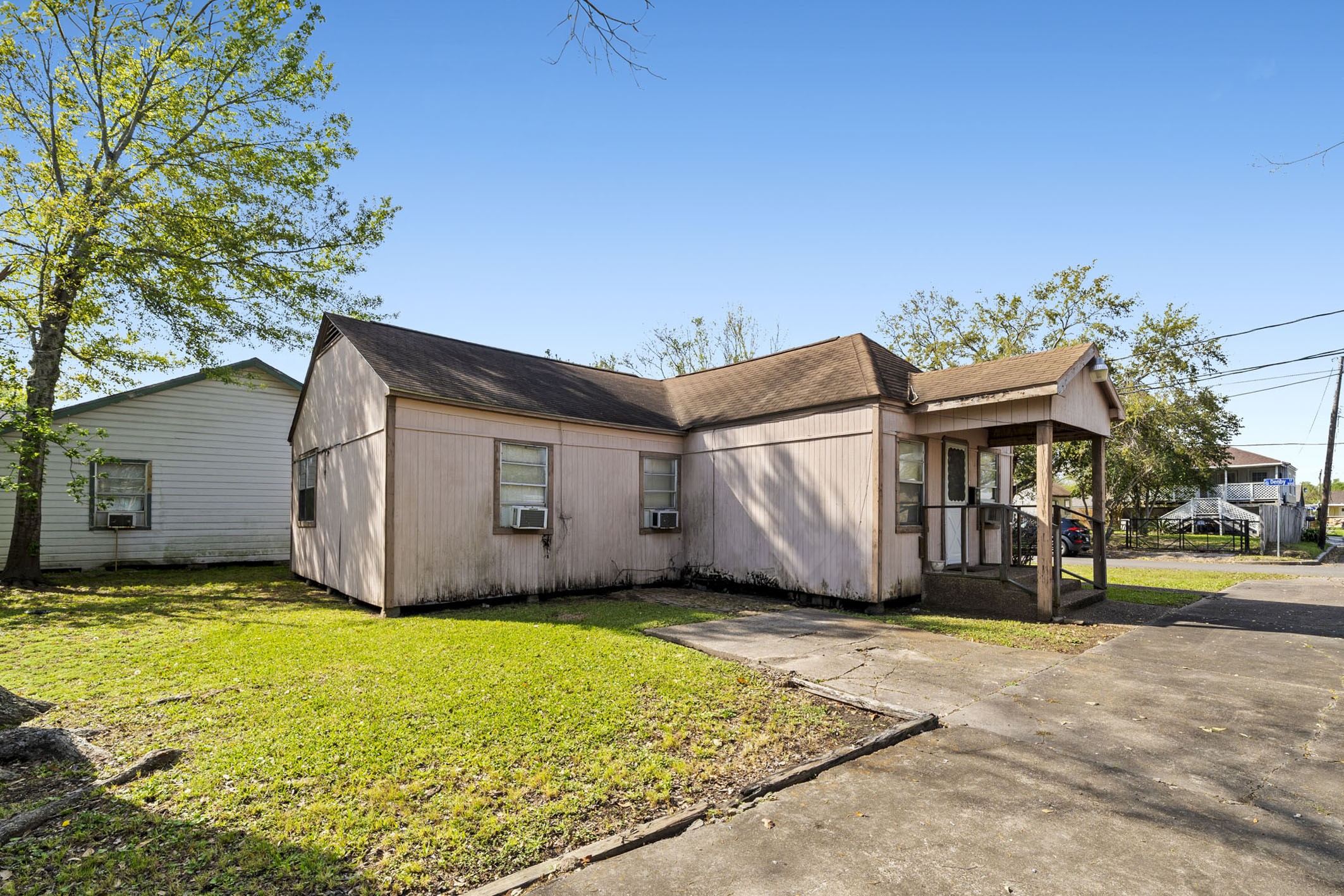 605 Denby Street , Baytown, TX, 77520 | 42286974 | Realty Texas LLC