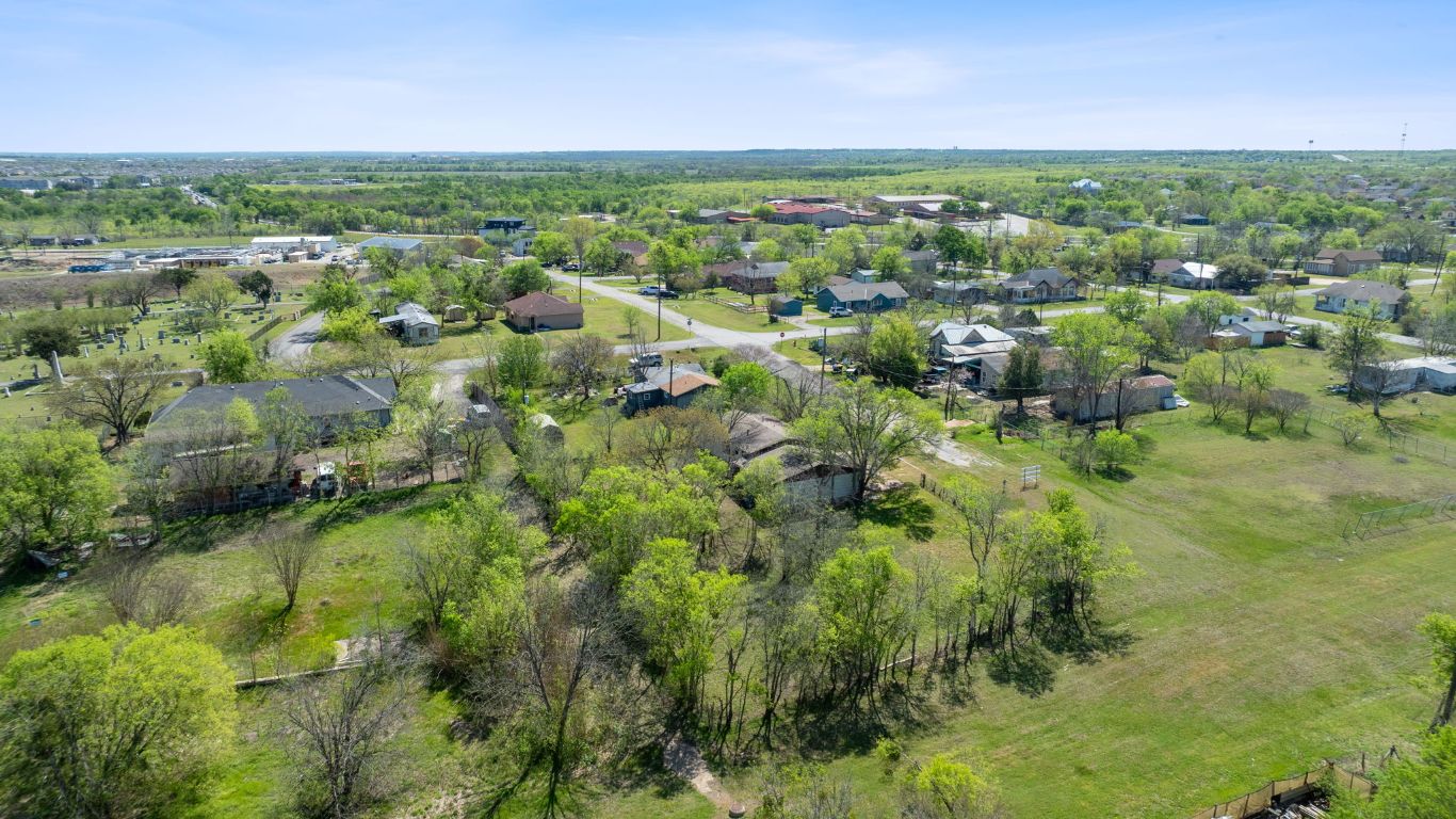405 E Browning Street , Manor, TX, 78653 | 4601485 | Realty Texas LLC