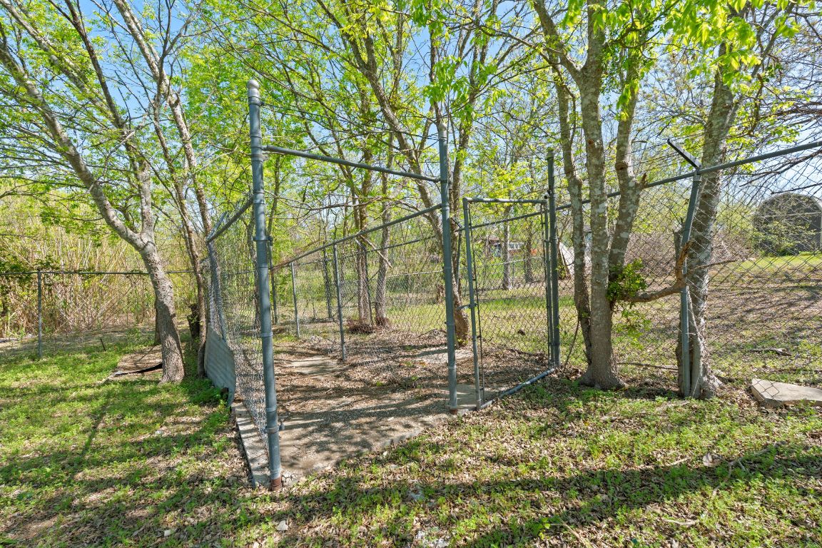 405 E Browning Street , Manor, TX, 78653 | 4601485 | Realty Texas LLC
