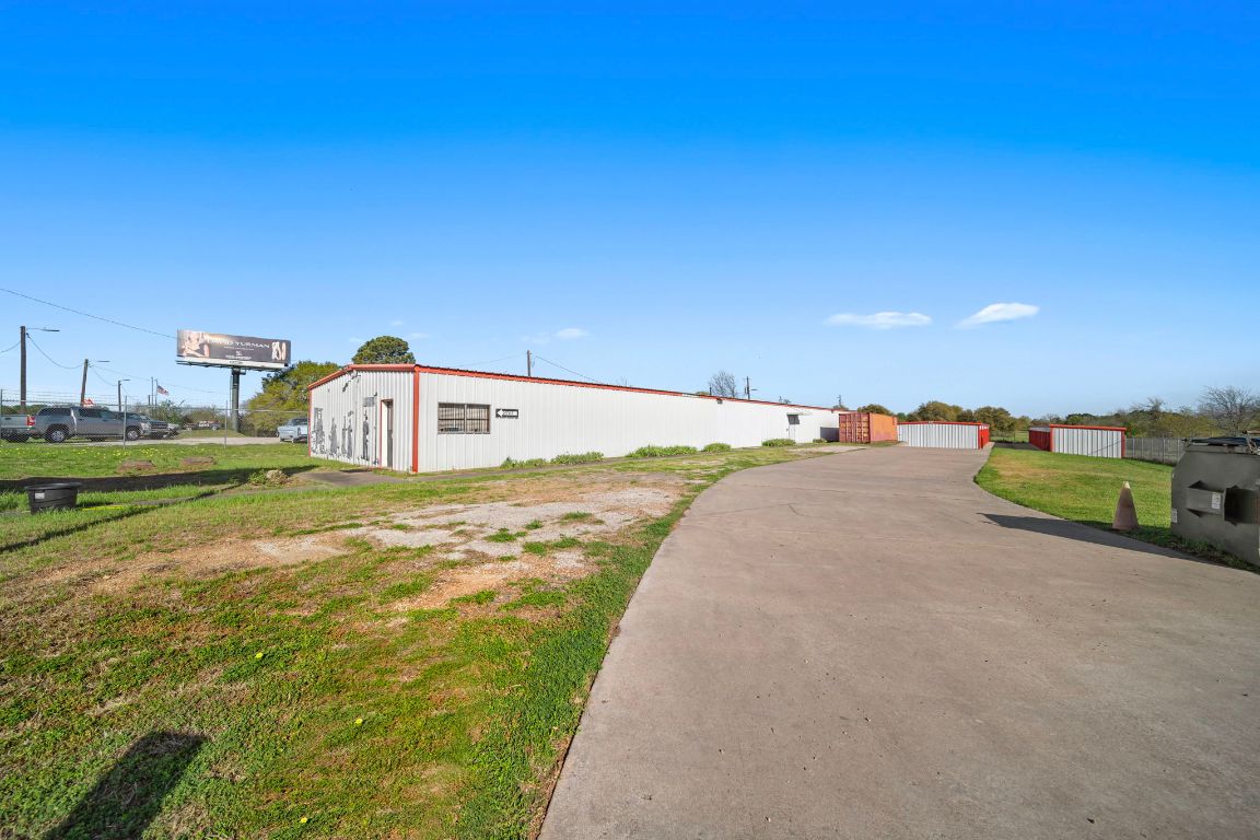 8775 HWY 290 E Highway, Chappell Hill, TX, 77426 | 1746060 | Realty Texas LLC