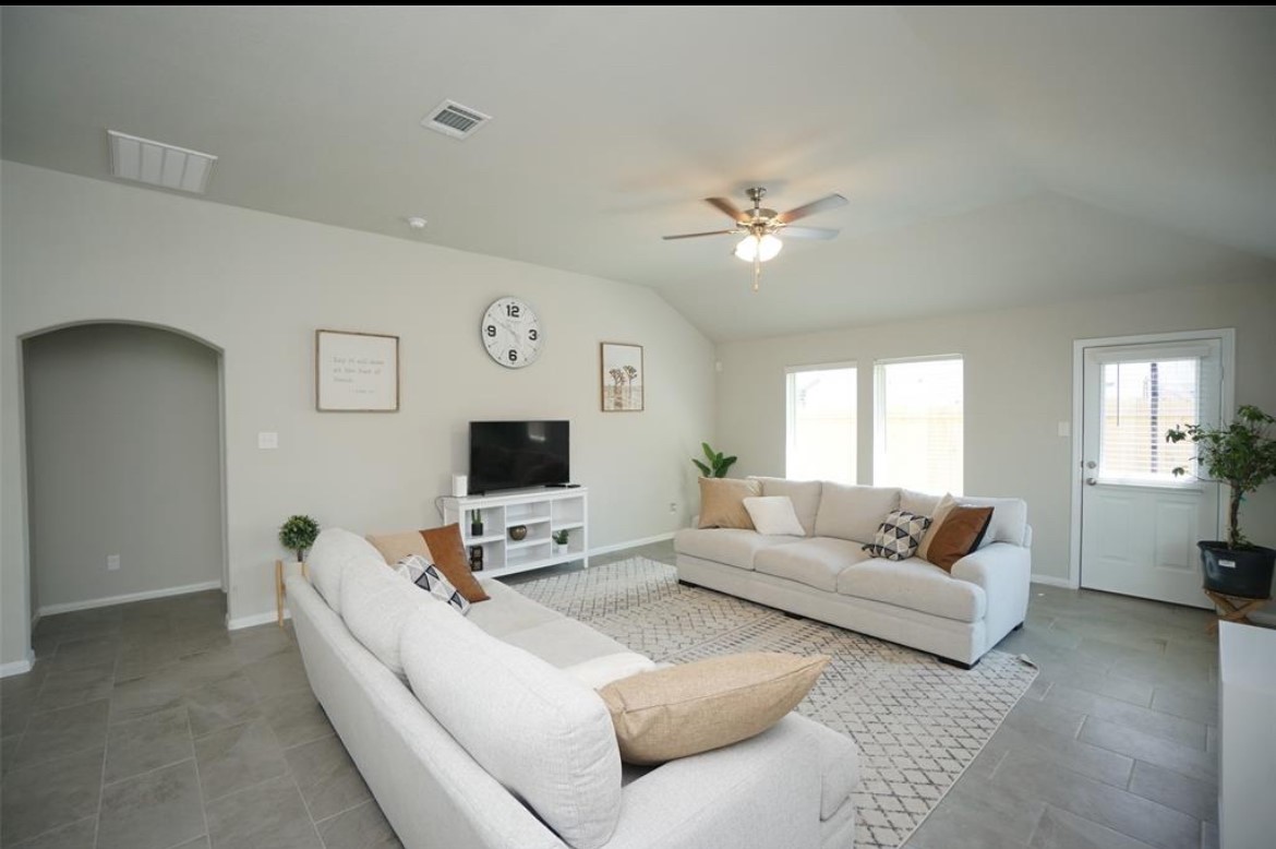 610 Norwalk Drive , Rosharon, TX, 77583 | 83279179 | Realty Texas LLC