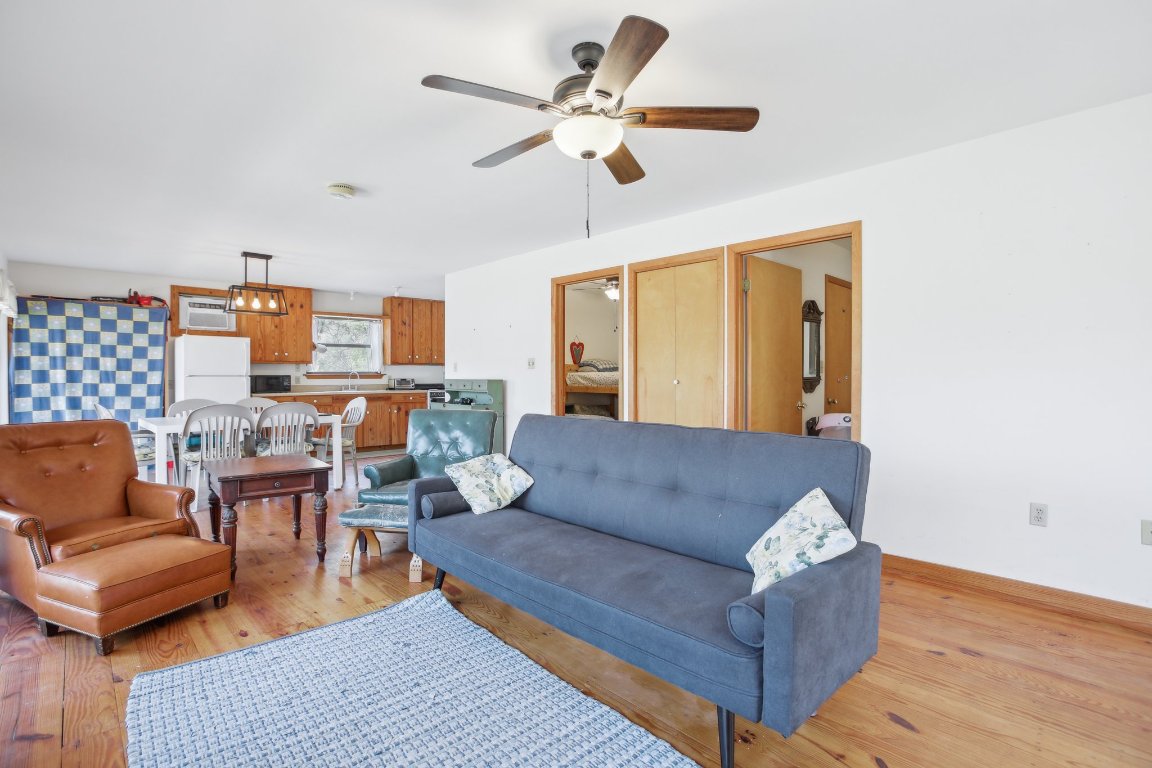 520 River Rapids Road , Wimberley, TX, 78676 | 9062916 | Realty Texas LLC