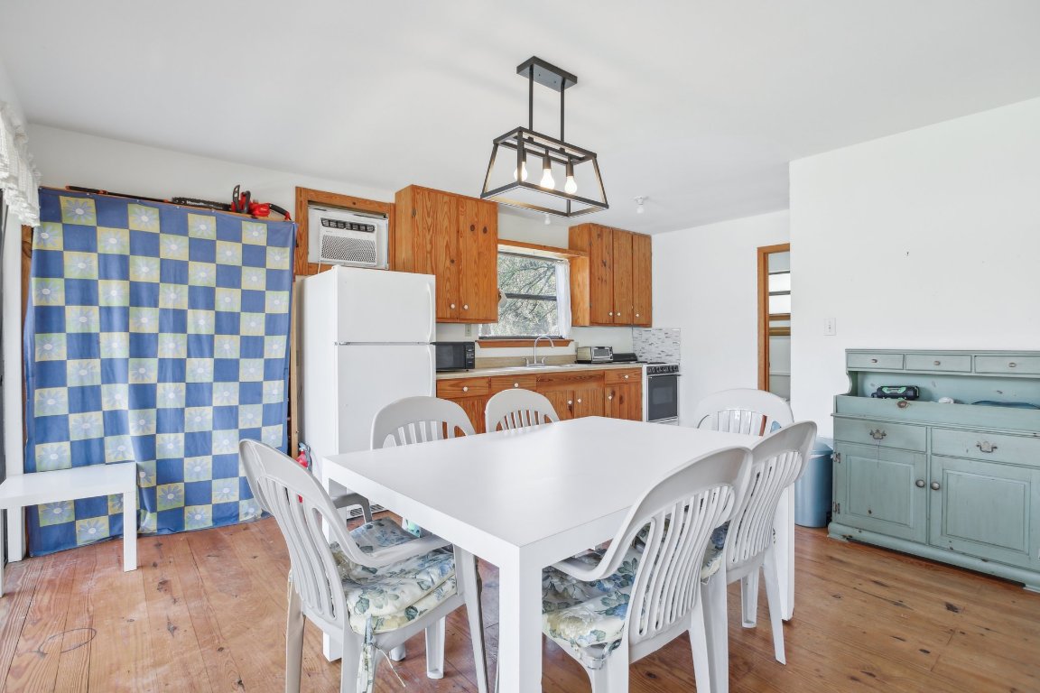 520 River Rapids Road , Wimberley, TX, 78676 | 9062916 | Realty Texas LLC