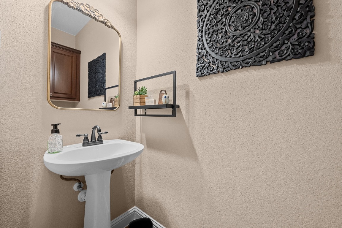 2823 Mirasol Drive , Round Rock, TX, 78681 | 8430971 | Realty Texas LLC