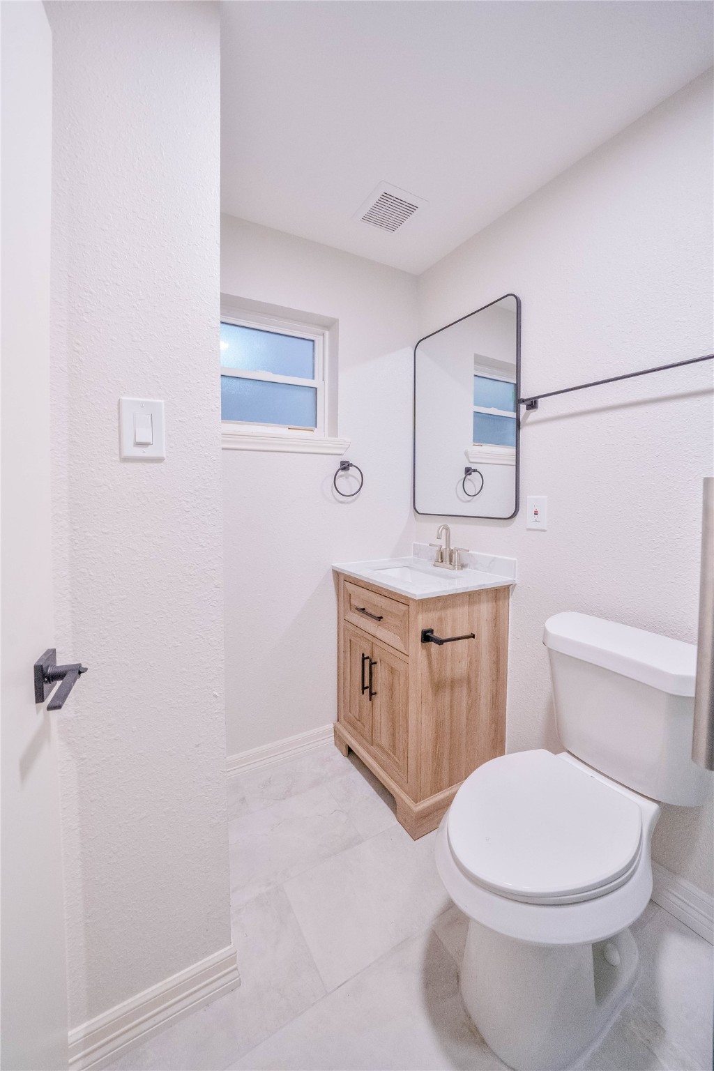 2703 Mason St , Houston, TX, 77006 | 96018909 | Realty Texas LLC