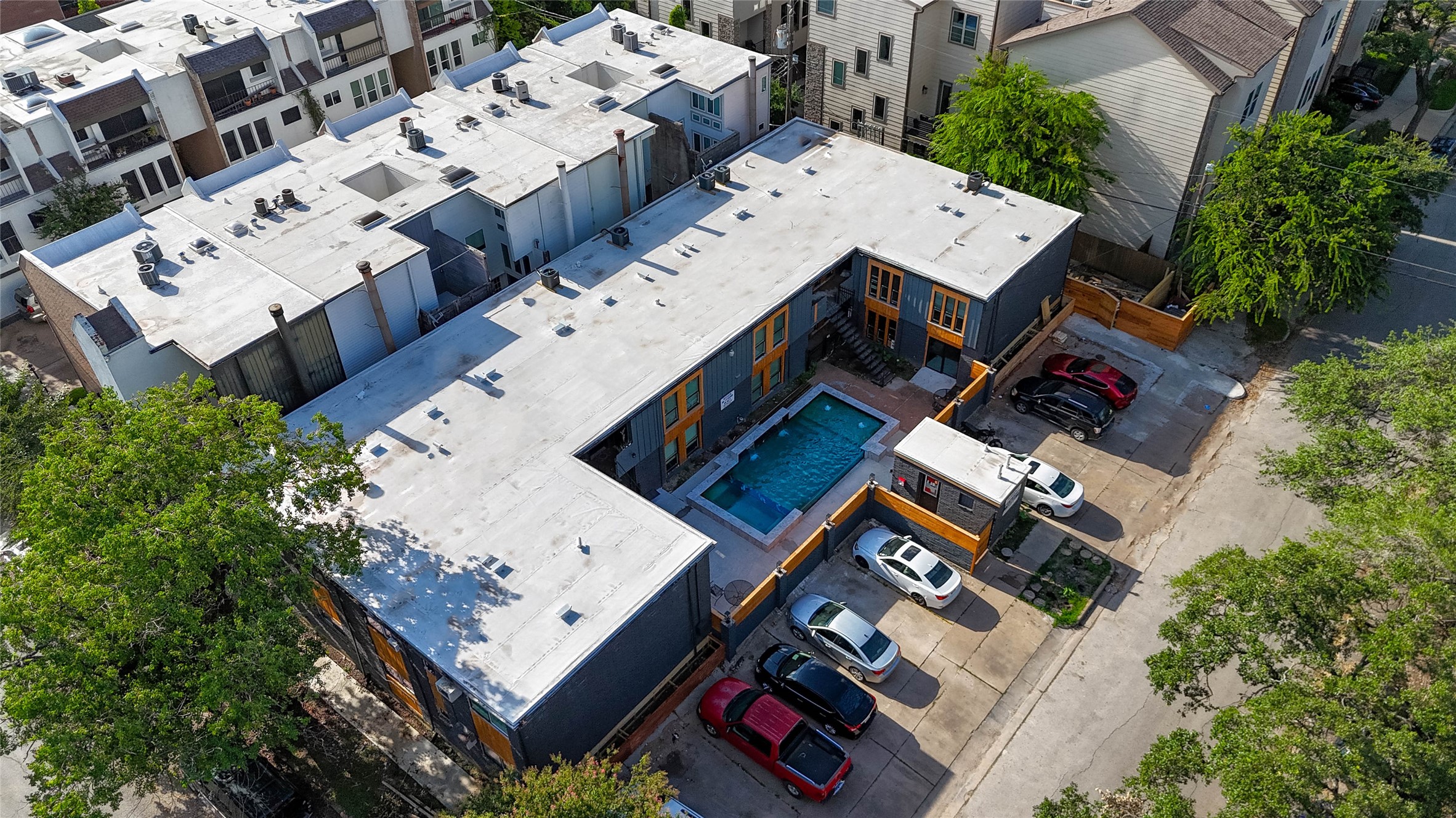 2703 Mason St , Houston, TX, 77006 | 96018909 | Realty Texas LLC