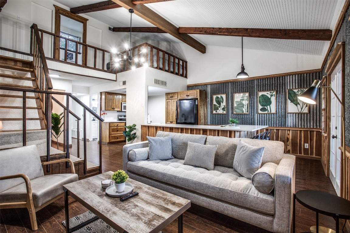 529 Venture Boulevard S , Point Venture, TX, 78645 | 3886821 | Realty Texas LLC