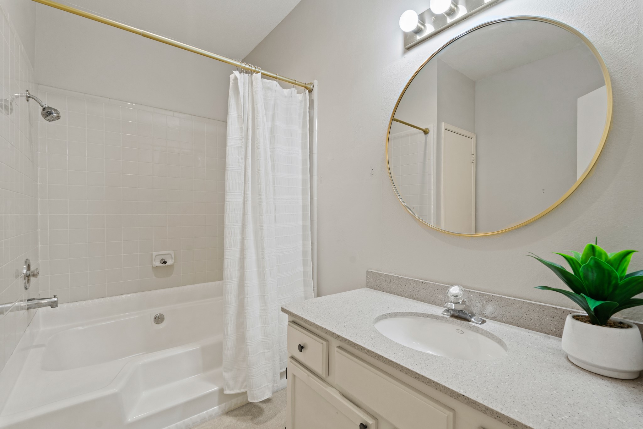 17491 Red Oak Drive 7491 , Houston, TX, 77090 | 72669823 | Realty Texas LLC