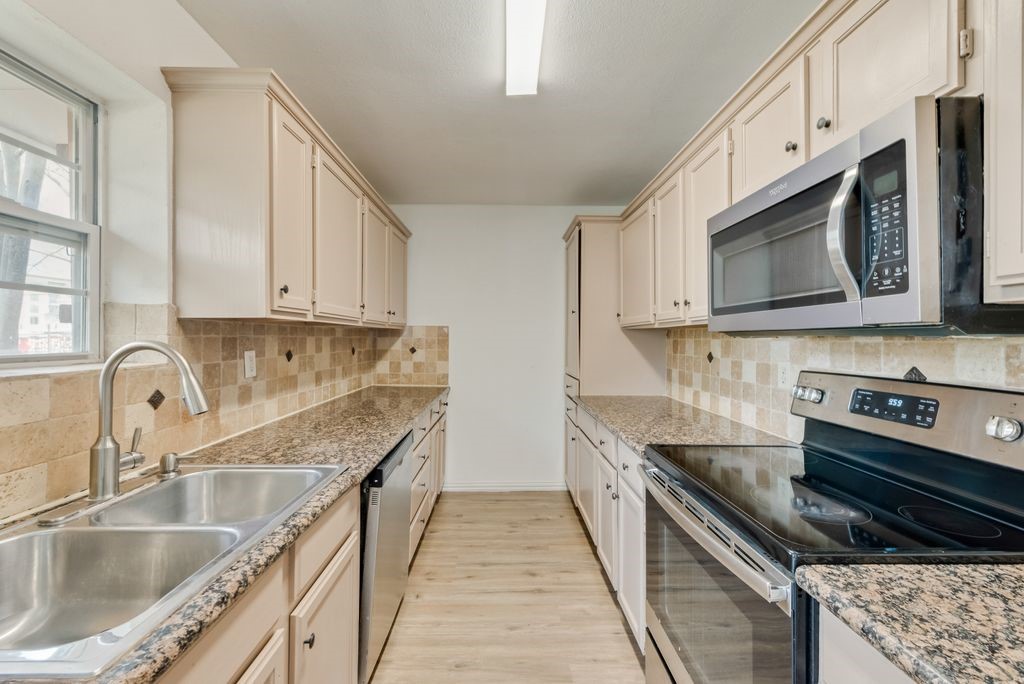 7330 Casa Loma Avenue , Dallas, TX, 75214 | 20877029 | Realty Texas LLC