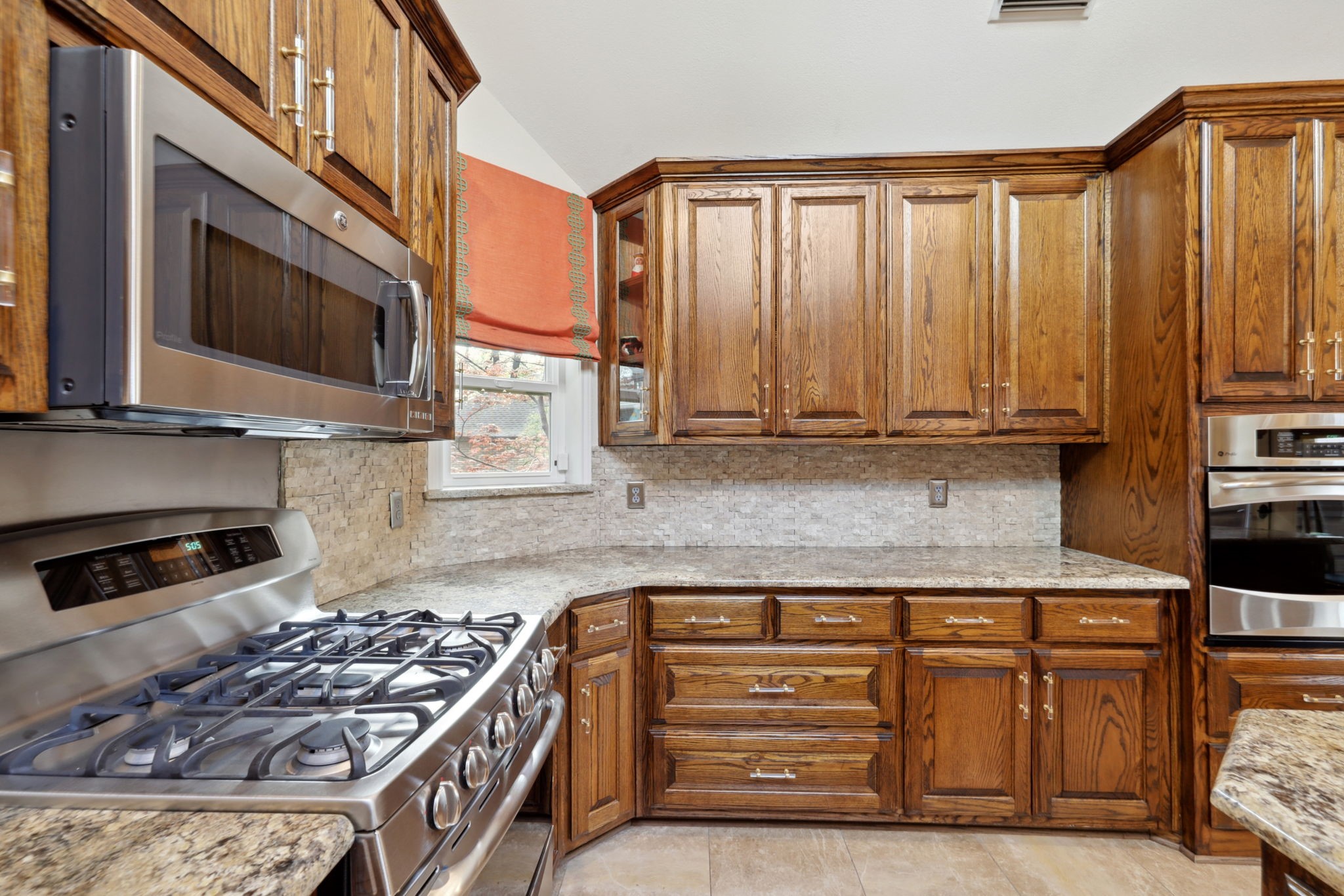 813 Royal Birkdale Drive , Garland, TX, 75044 | 20883276 | Realty Texas LLC