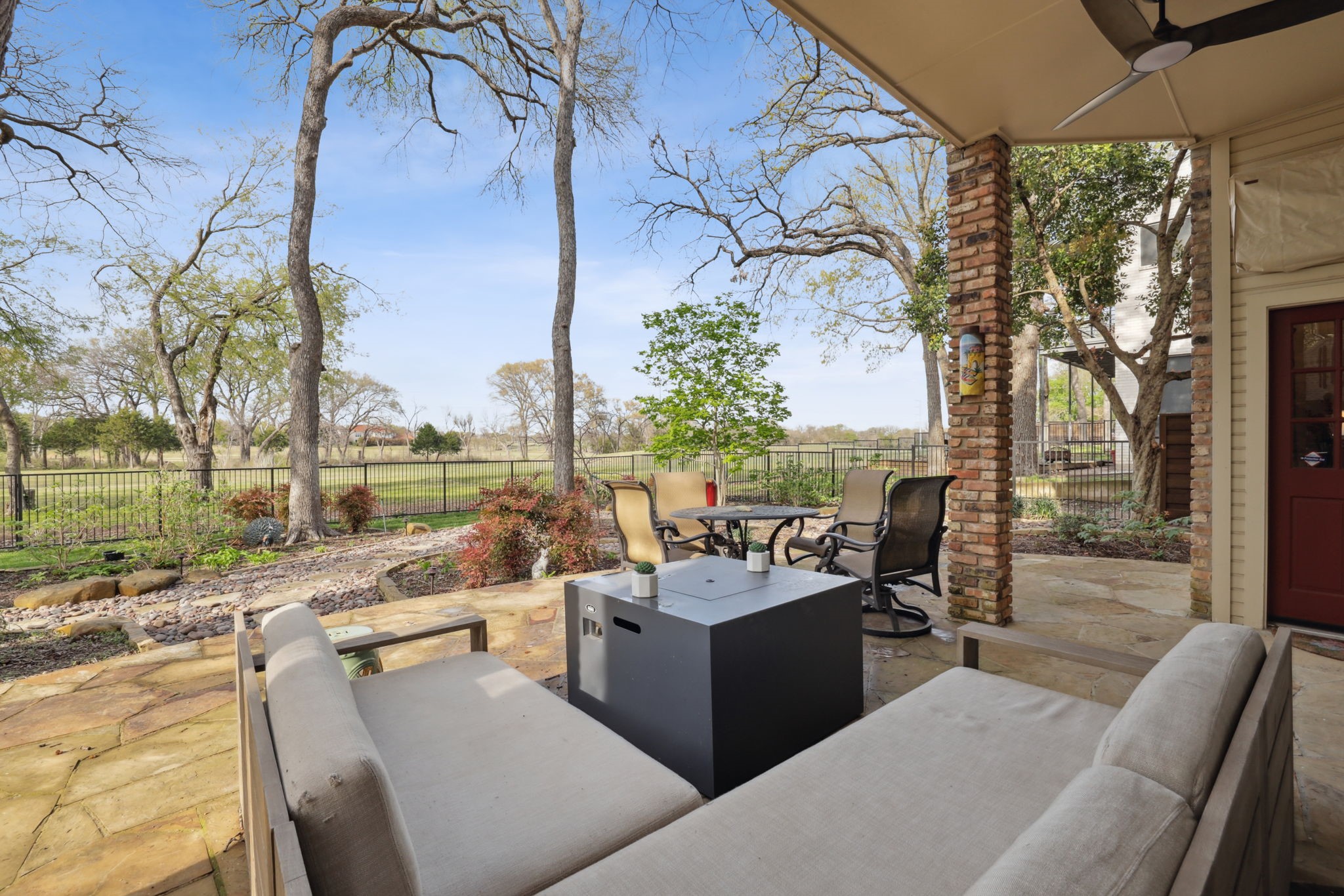 813 Royal Birkdale Drive , Garland, TX, 75044 | 20883276 | Realty Texas LLC