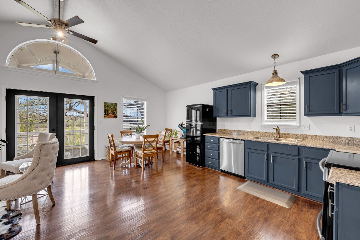 5898 River Oaks Drive , Kingsland, TX, 78639 | 2273581 | Realty Texas LLC